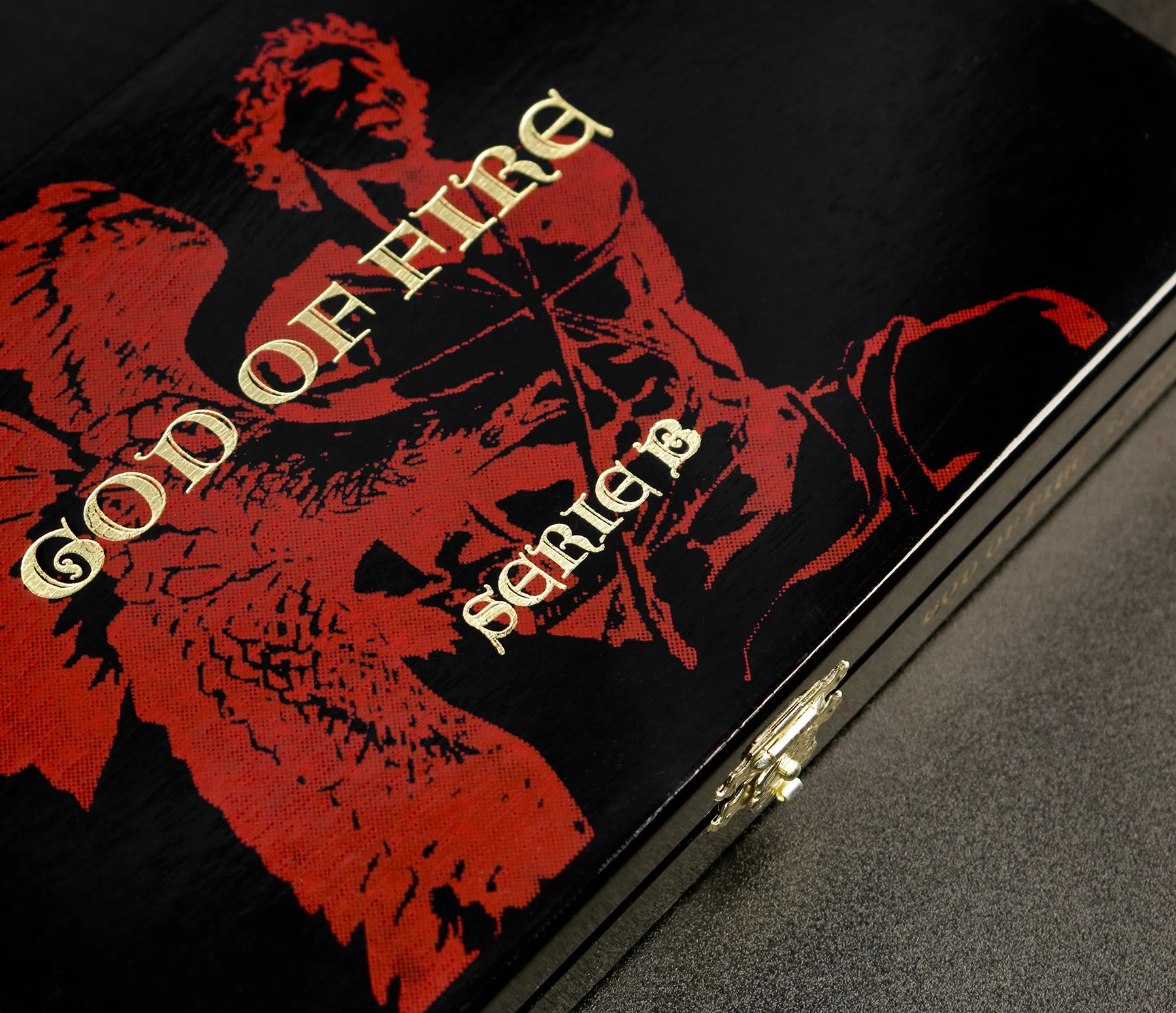 god-of-fire-serie-b-5-cigar-assortment-box.jpg