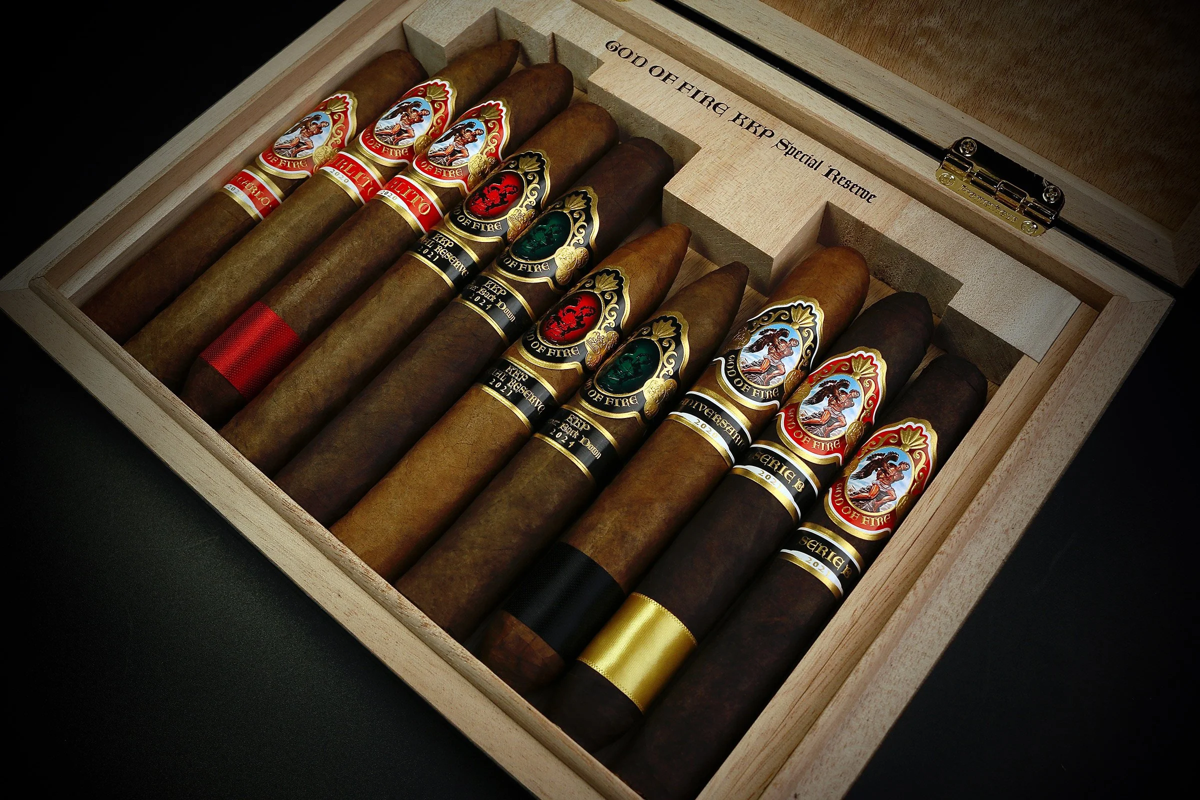 gof-kkp-10cigars-assortment-4f.jpg