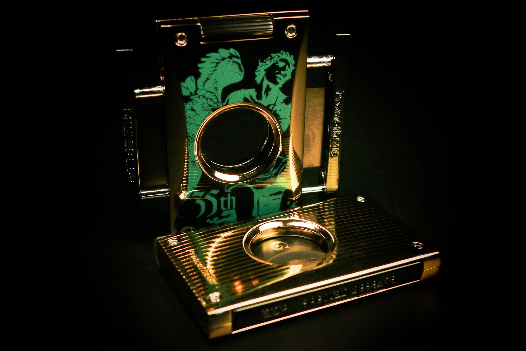 prometheus-35th-anniversary-green-cutter-h-2f.jpg