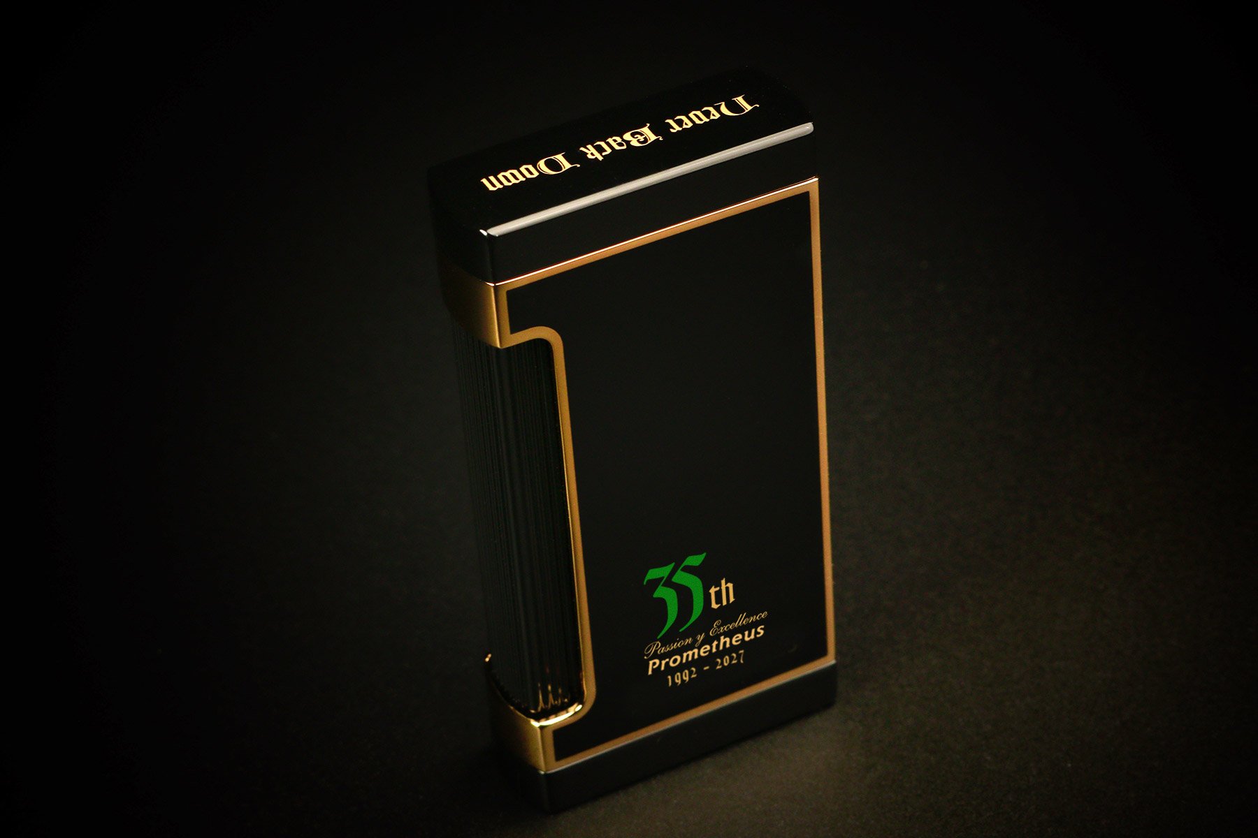 prometheus-35th-anniversary-green-ultimo-x-8f.jpg