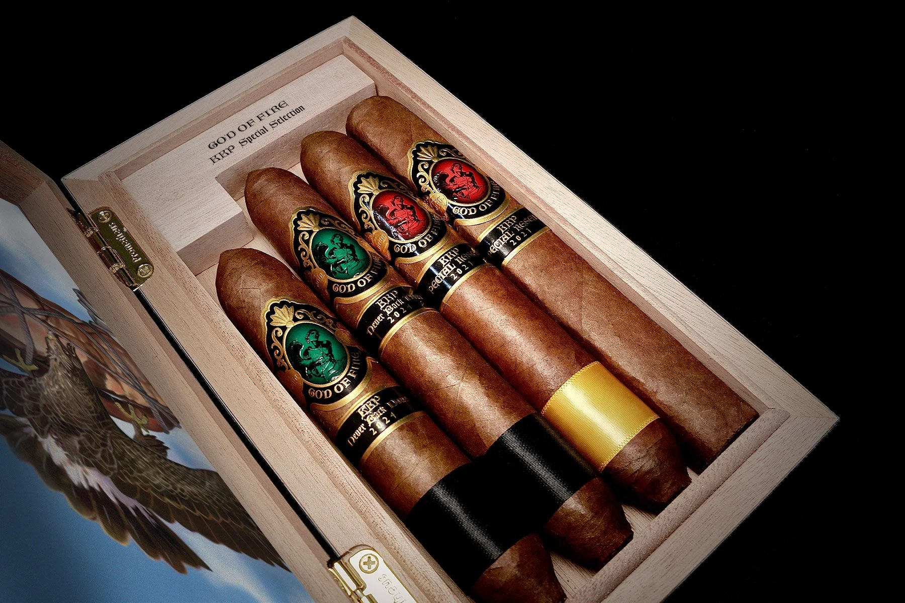 kkp-4cigar-black-3f.jpg