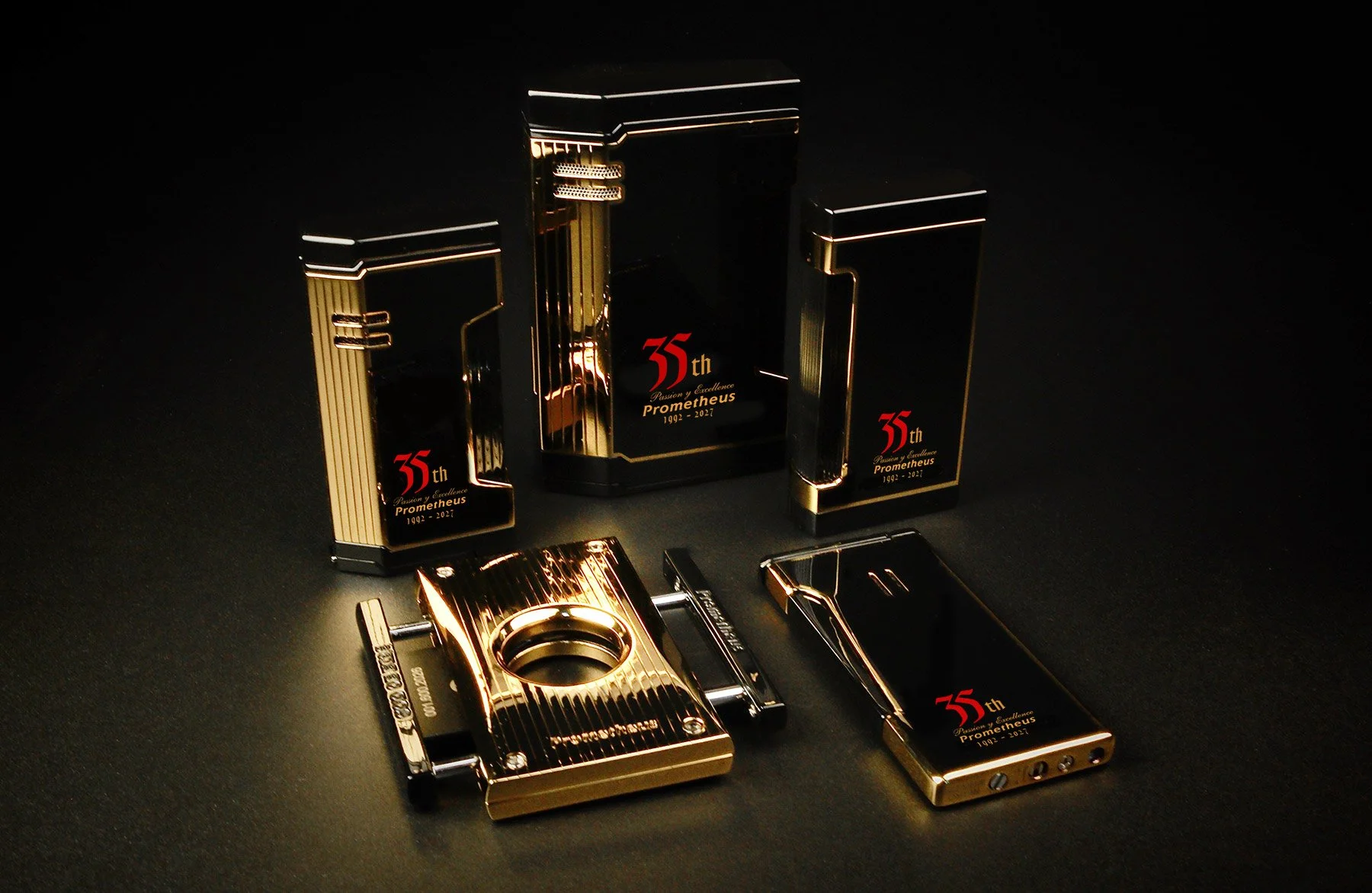 prometheus-35th-anniversary-red-mix-2f.jpg