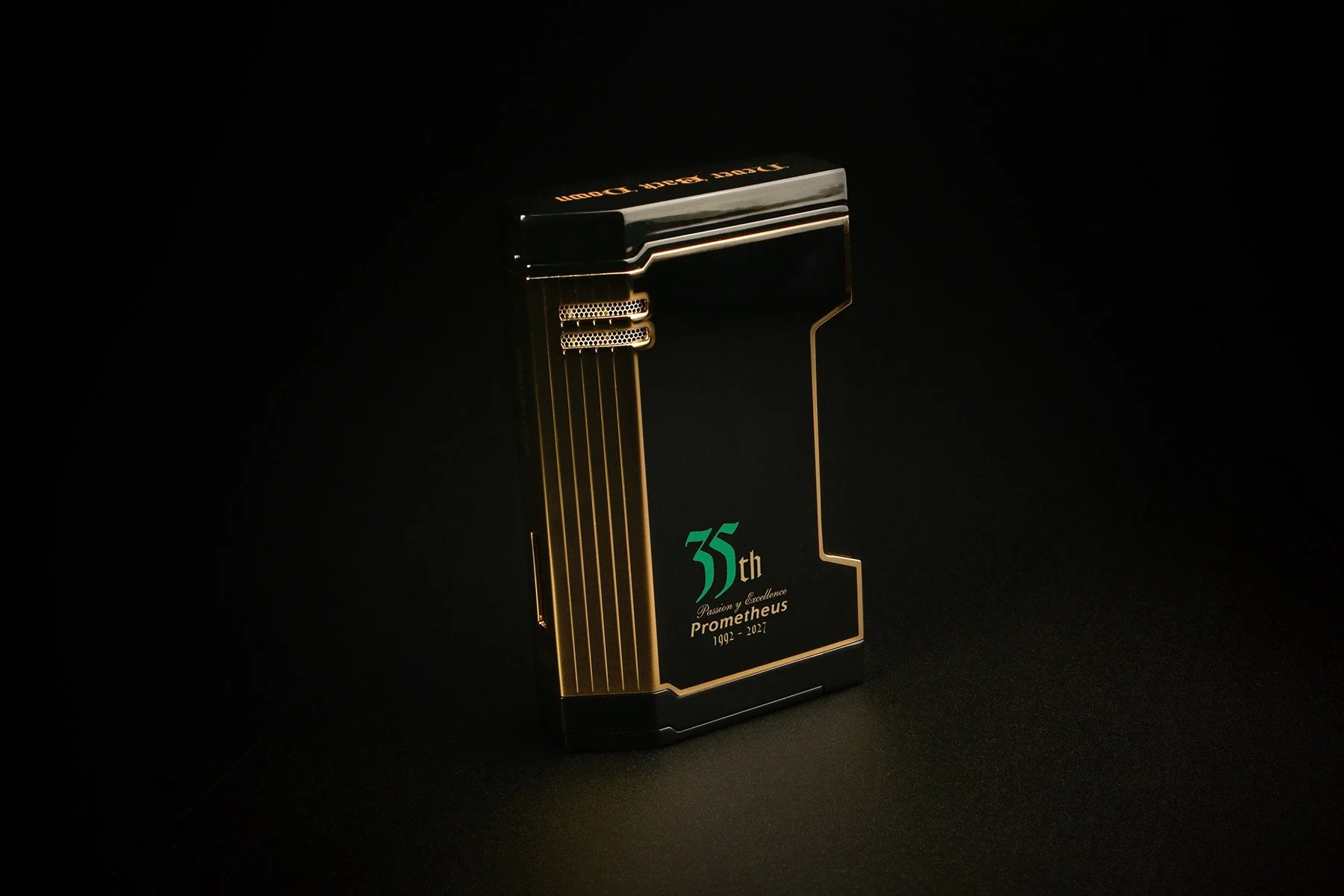 prometheus-35th-anniversary-green-magma-t-4f.jpg
