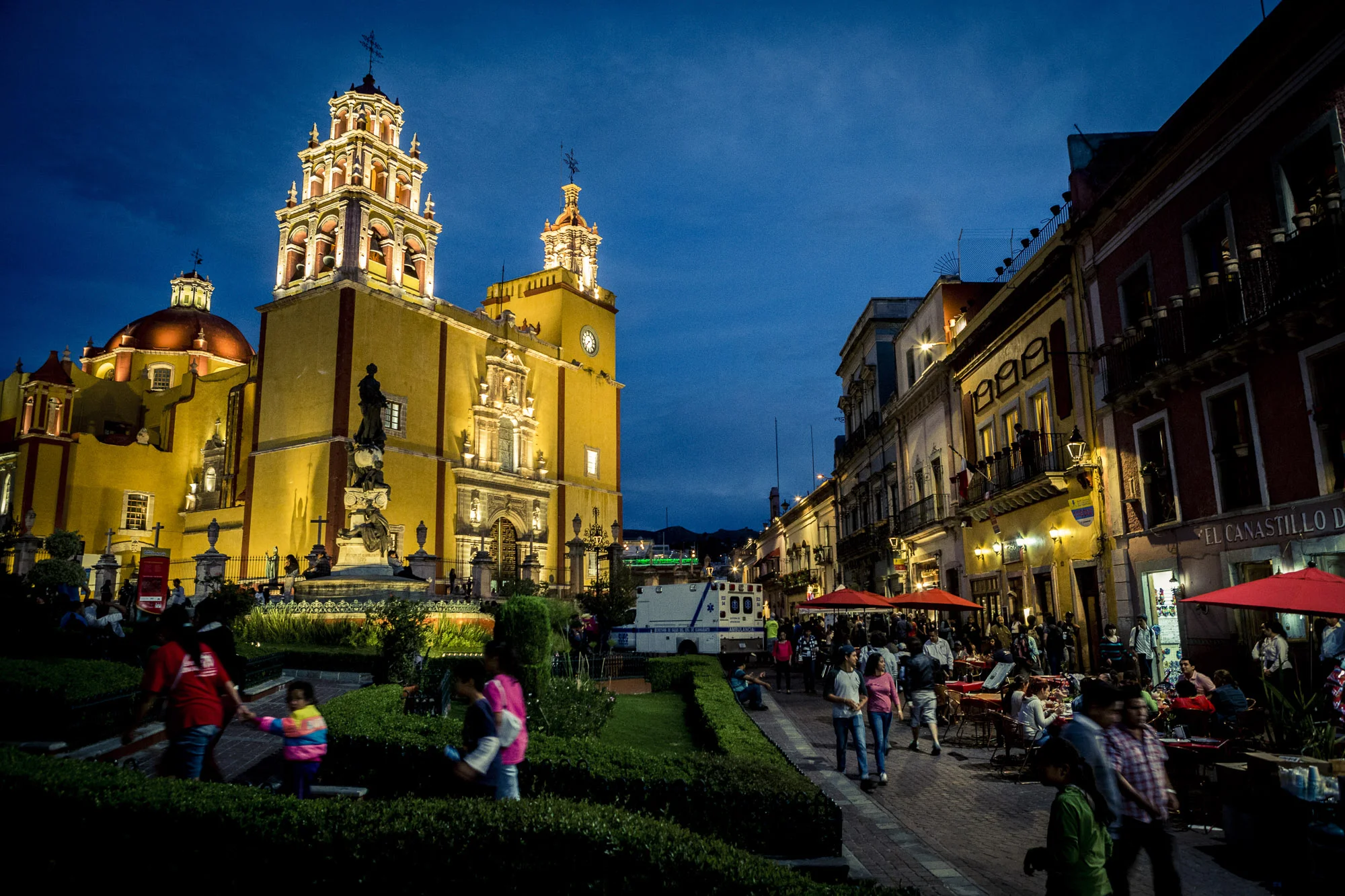 la_carrera__W7A3031_highres_2000px_website.JPG