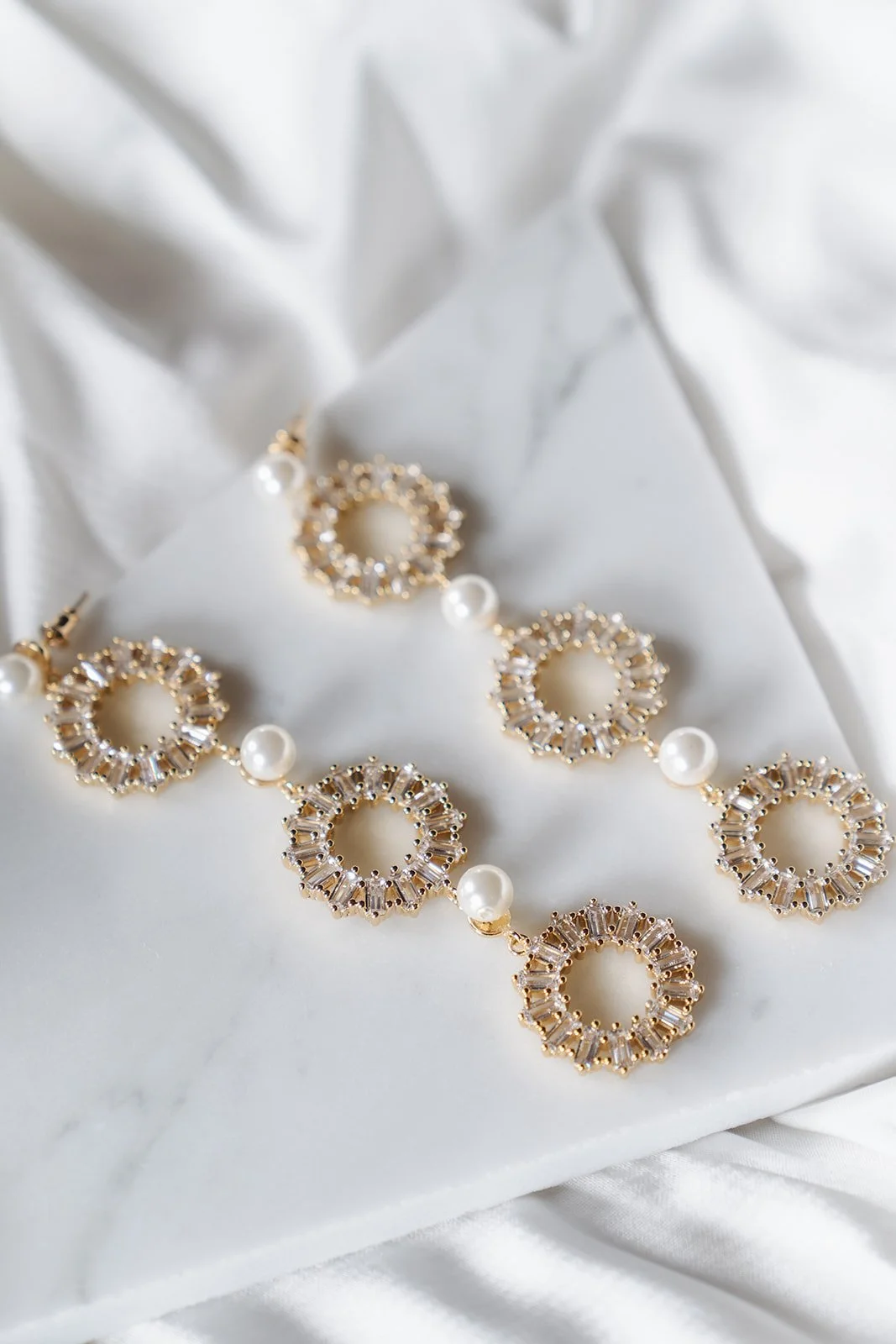 Modern Bridal Jewelry Shop Pearl Gold Earrings — Jade Ơi Studio New