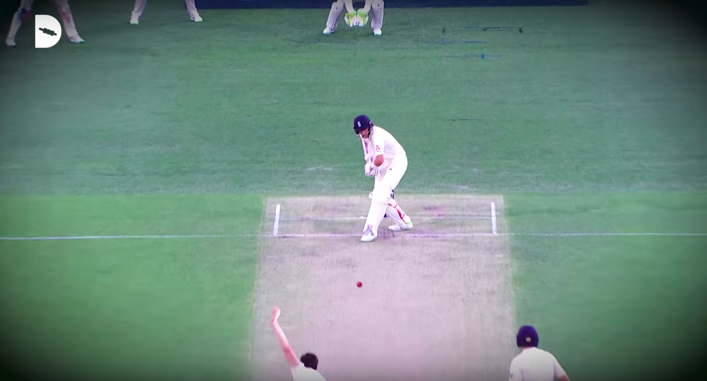 Cummins to Root Gabba inflight 2.png