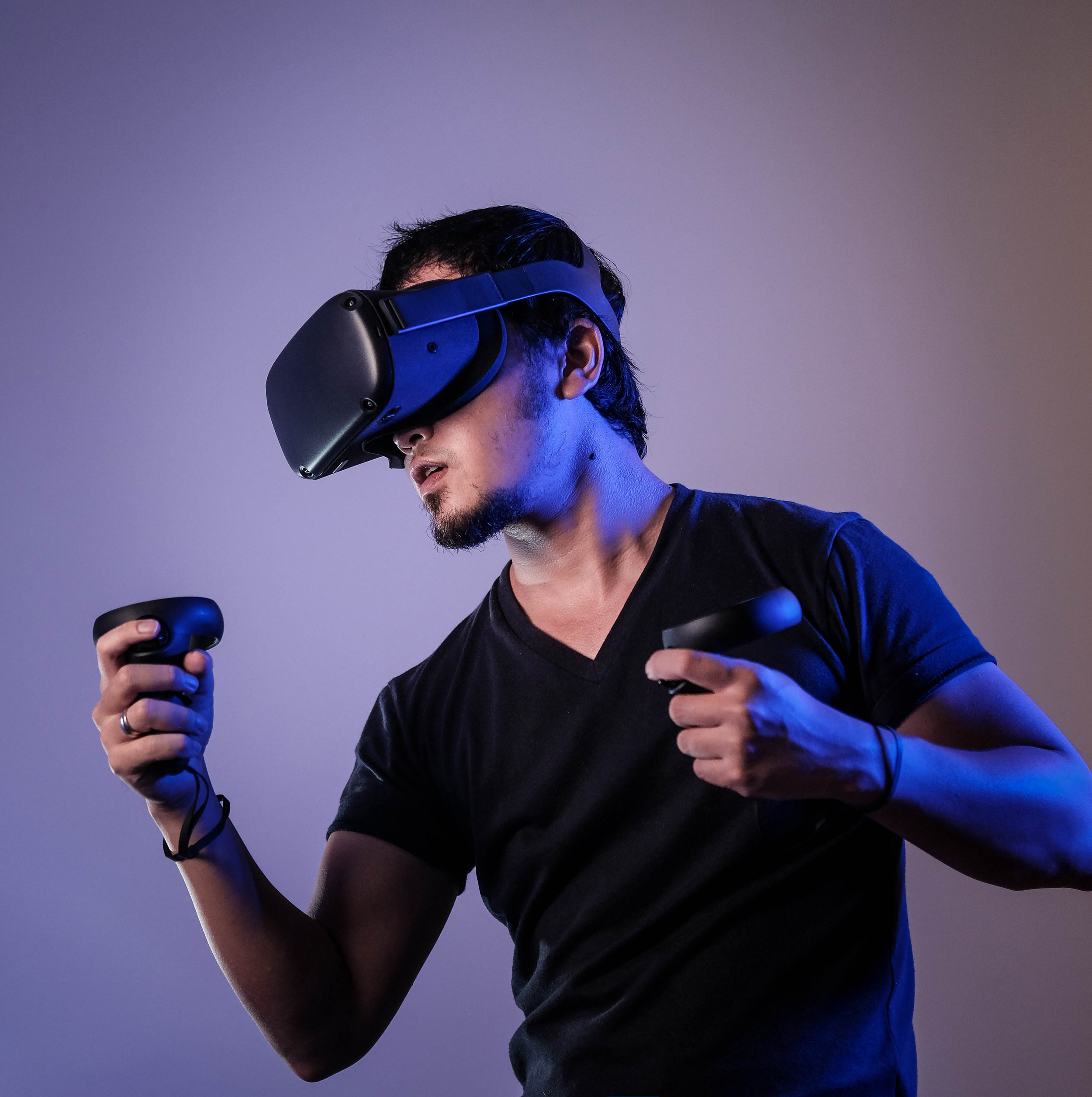Plunging into Virtual Reality with Oculus Quest