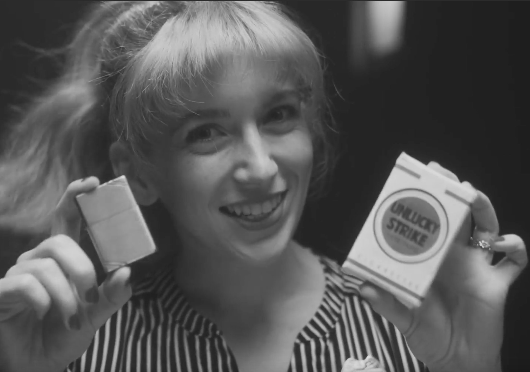 Marge noir 1.png