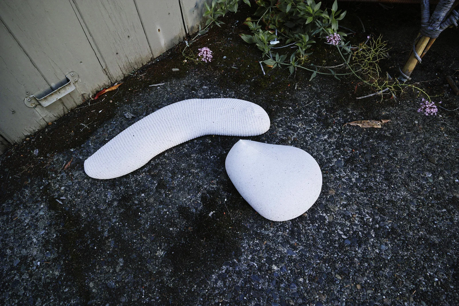  untitled, 2016  cast plaster 