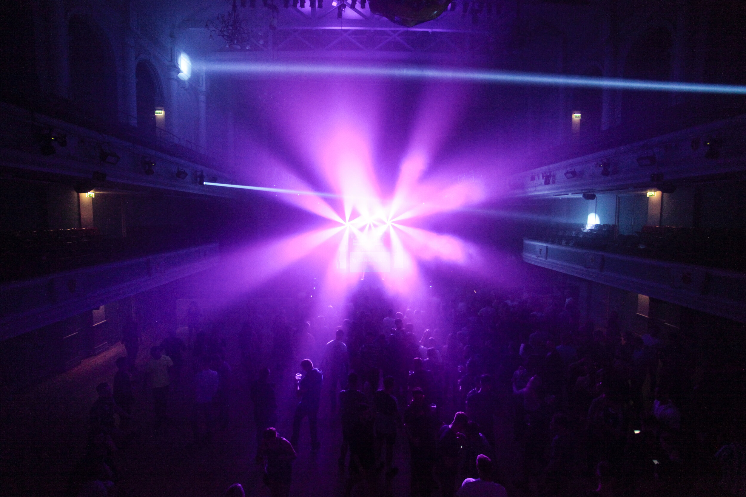 VicHallRave-43.jpg