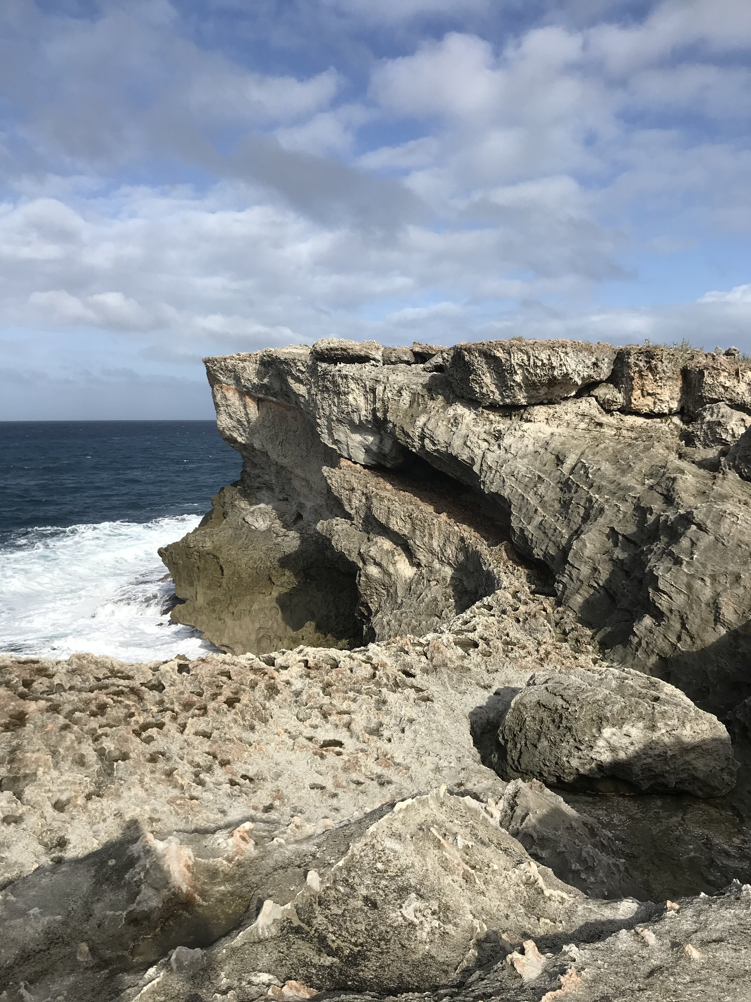 TheCliffs01.jpg