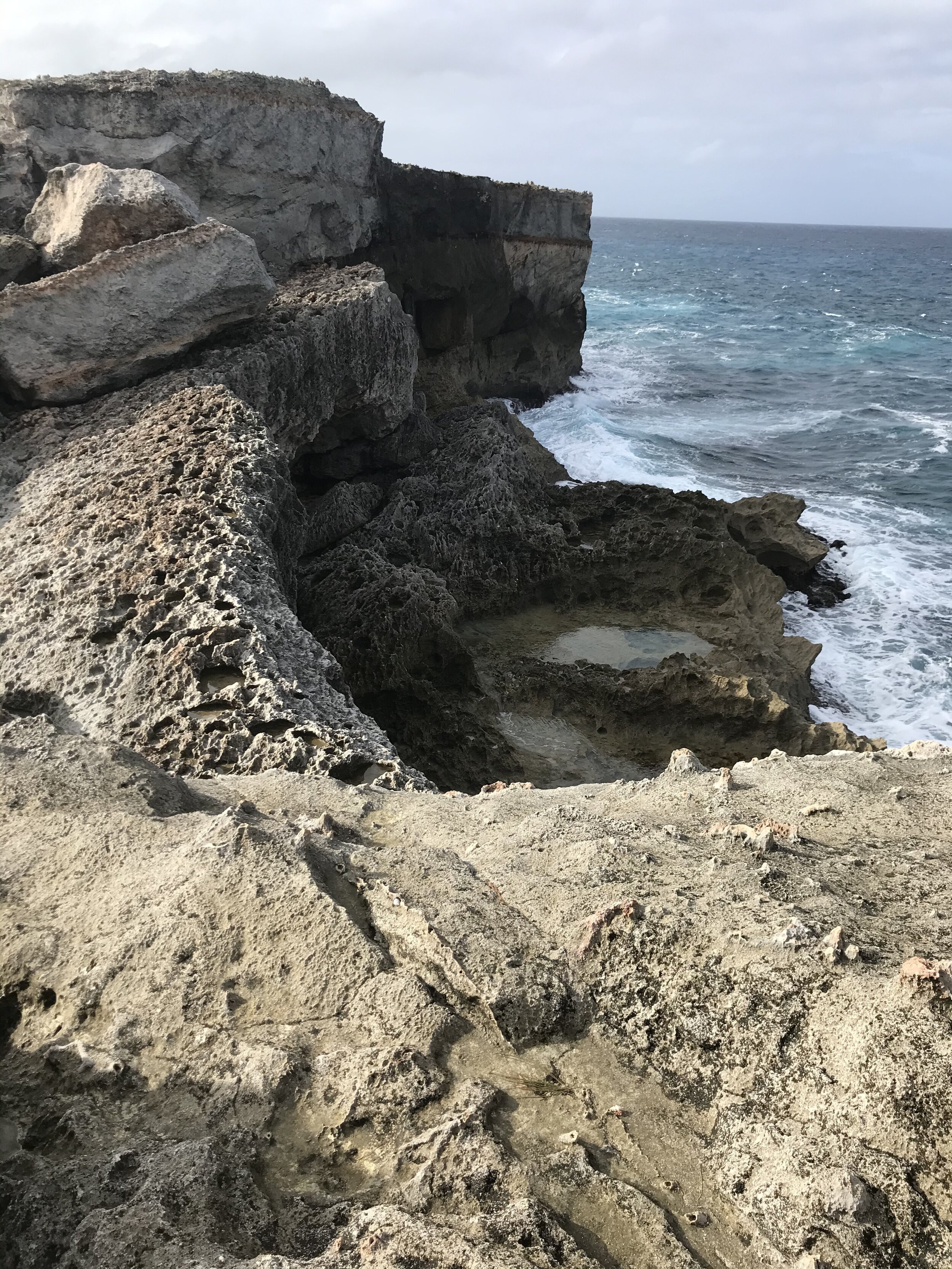 TheCliffs05.jpg