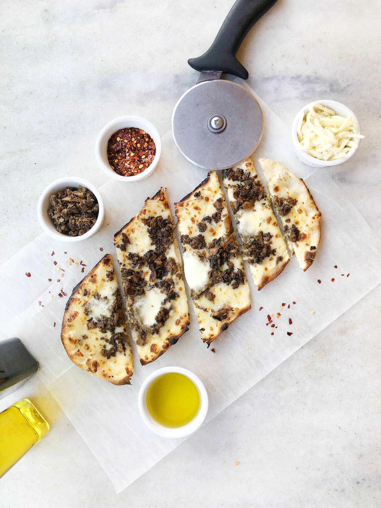 filippo-pizzeta-funghi.JPG