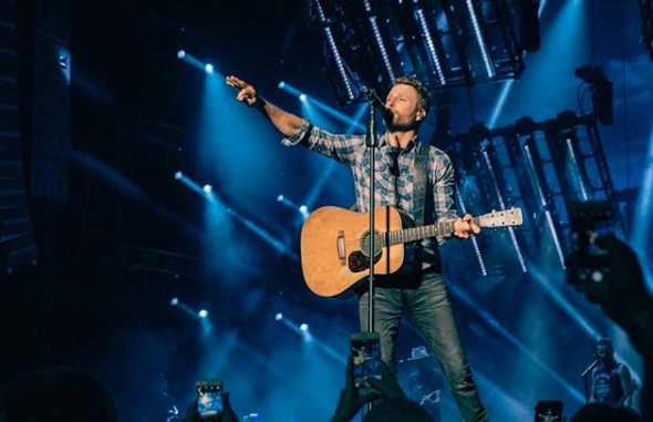 Dierks Bentley @ PNC