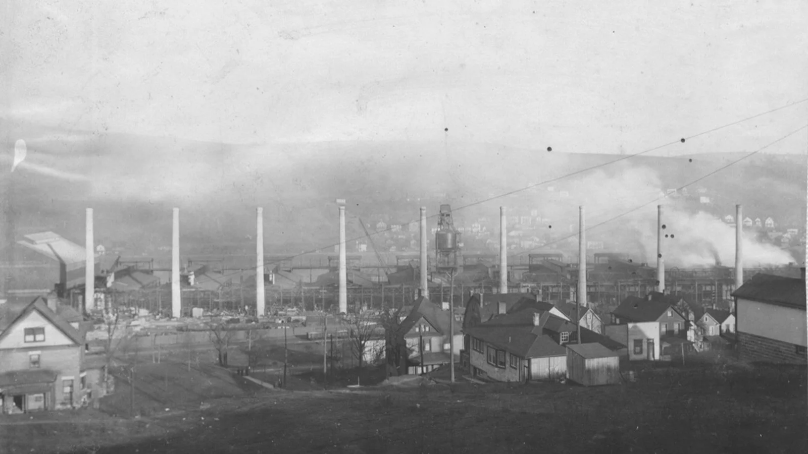 Image of smog from the Donora Zinc Plant.