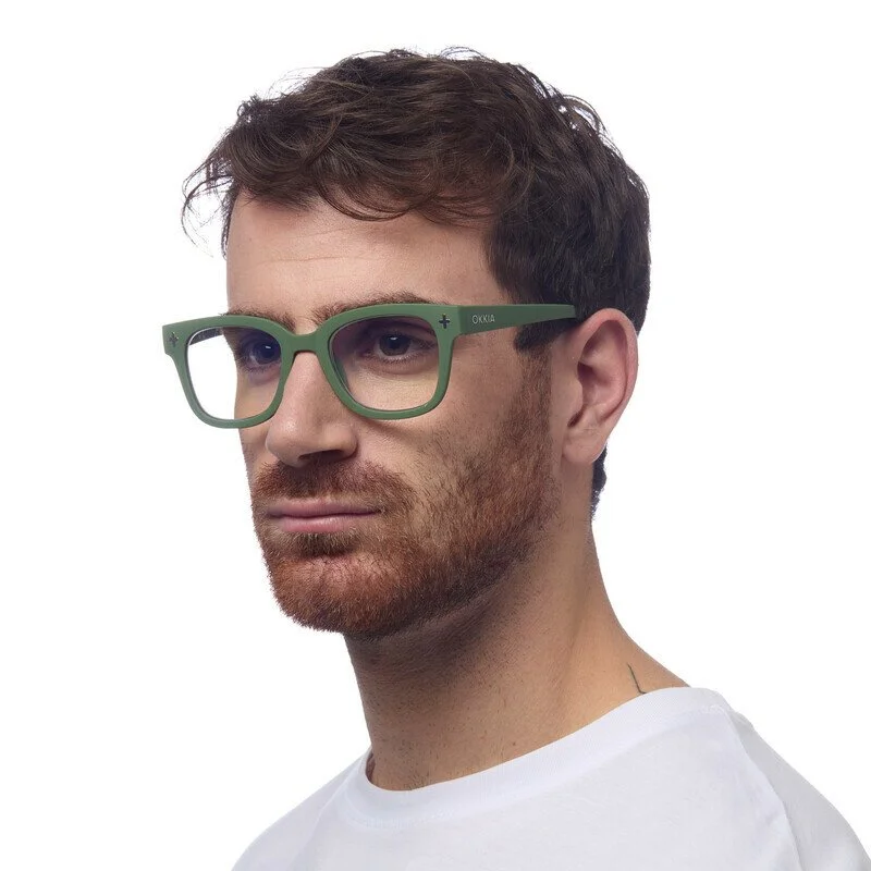 Giovanni Green Male side.jpg