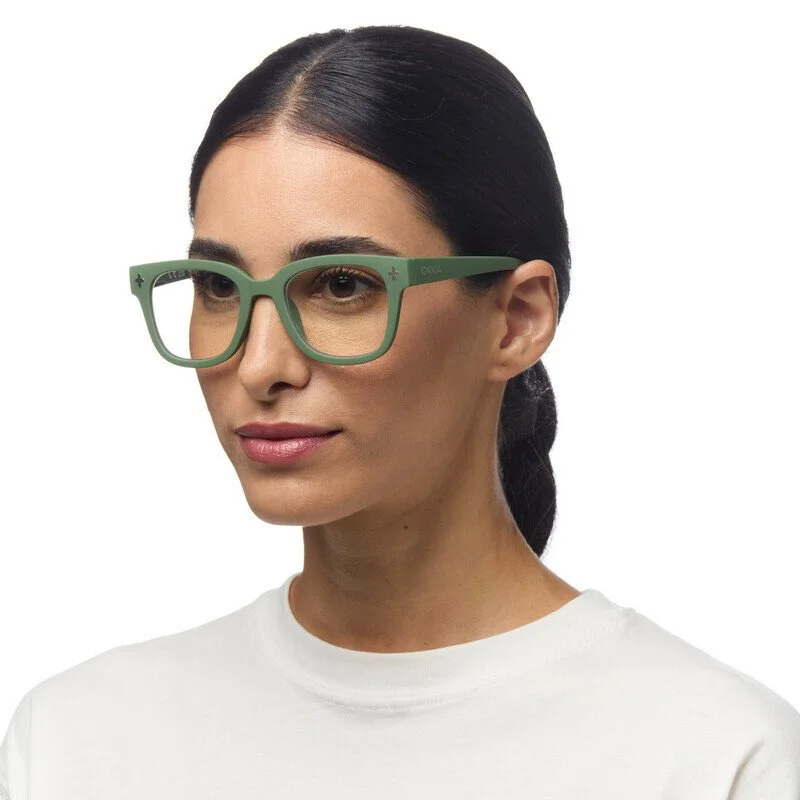Giovanni Green Female side.jpg
