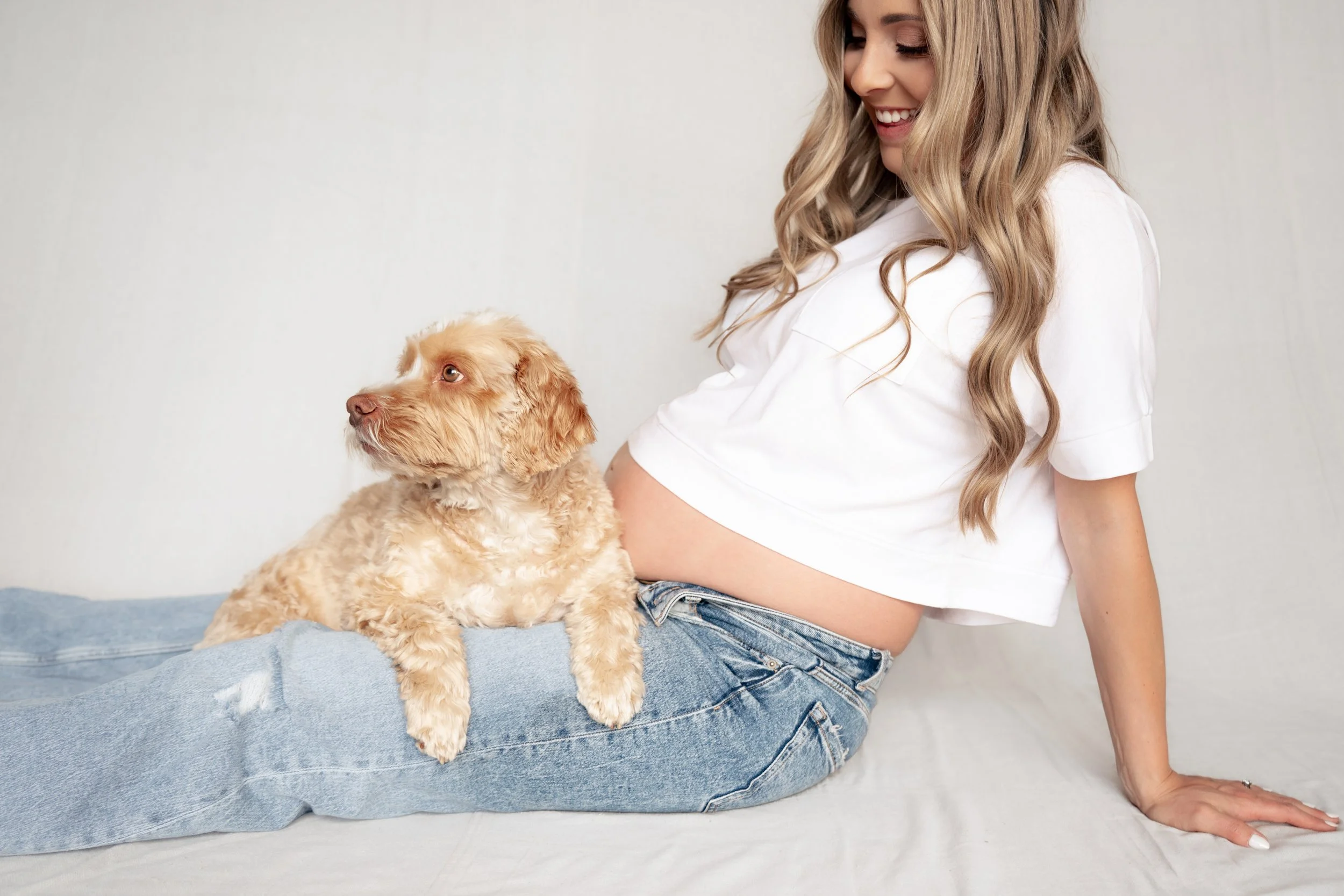 Maternity Photos 2026-28.jpg