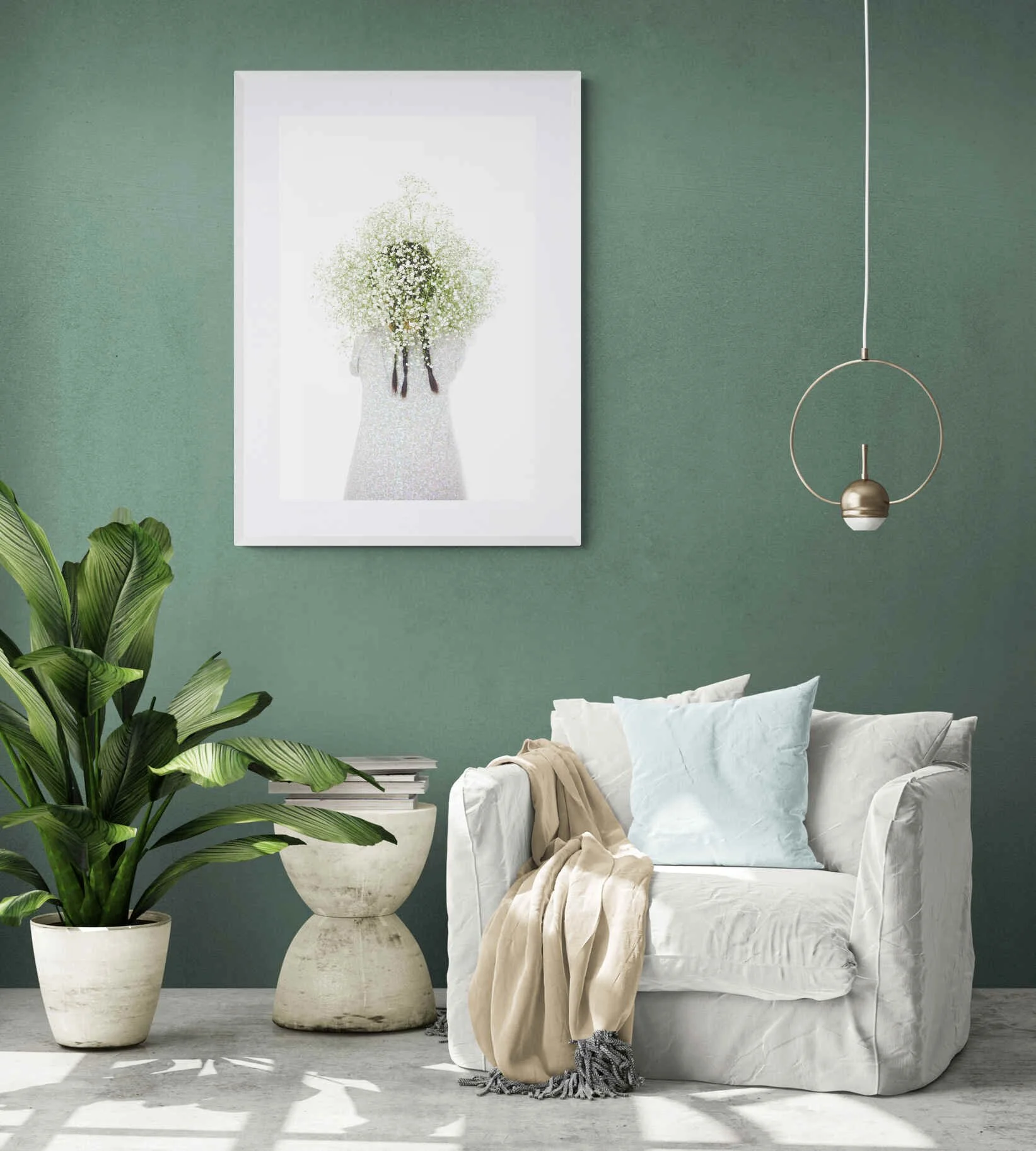 Tropical_living_room_with_chair_and_large_plant (15).jpg