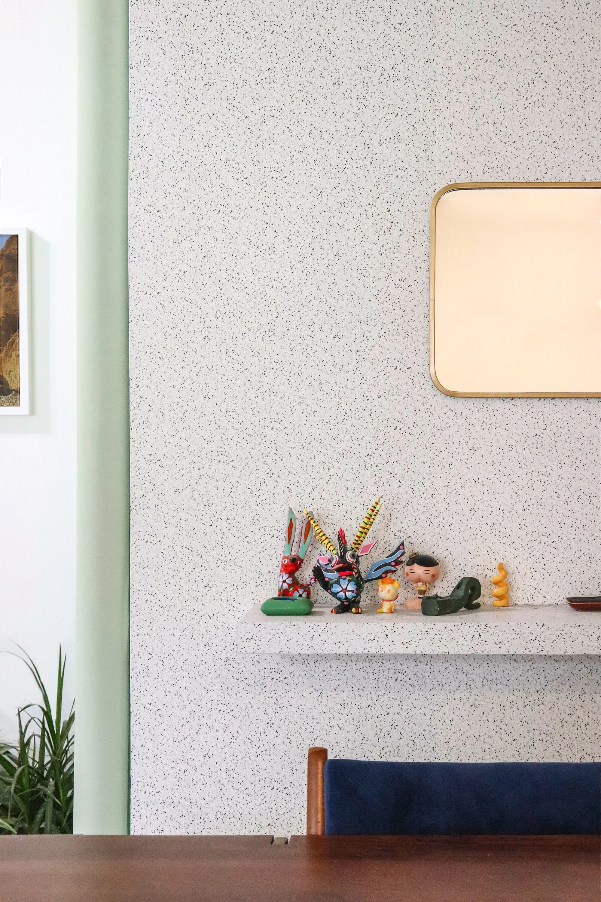 CLEVER AD FEATURE HIGHLAND PARK HOME