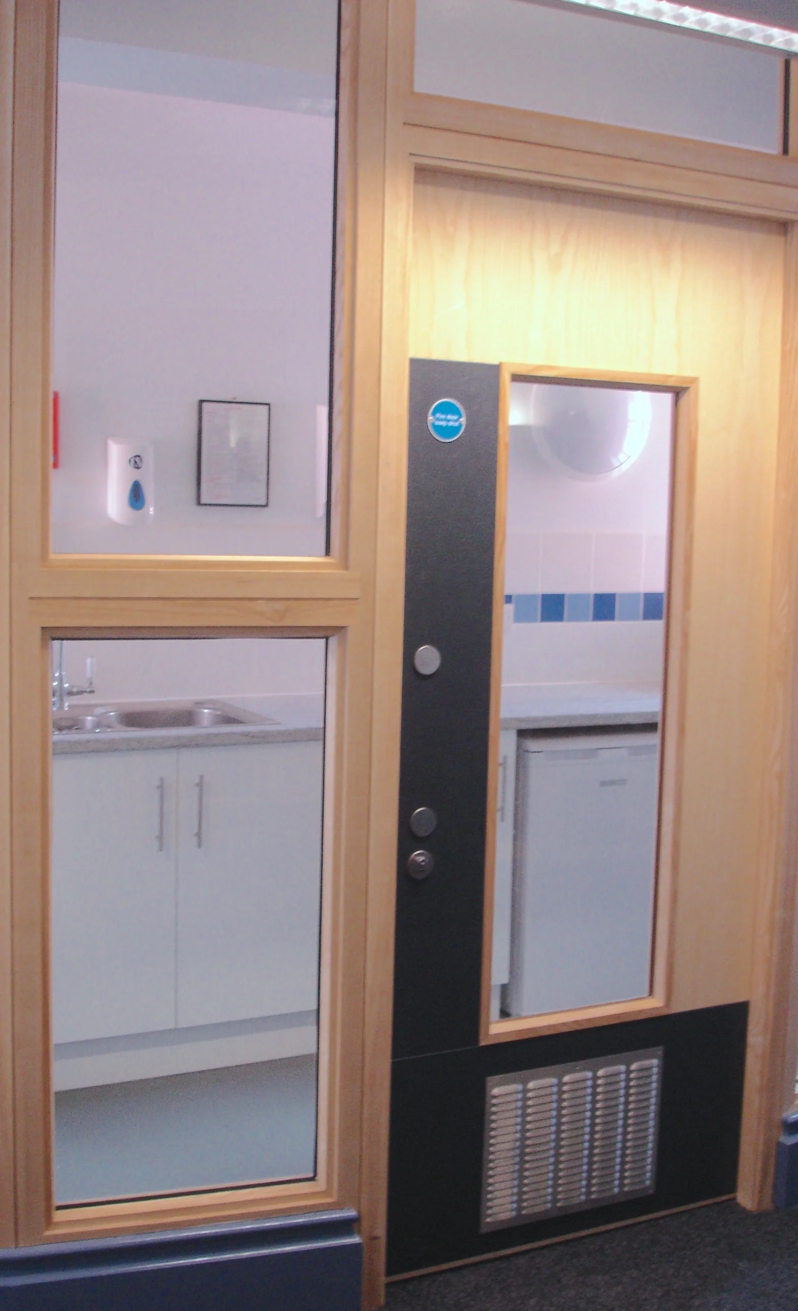 RB Doors & Joinery Ltd