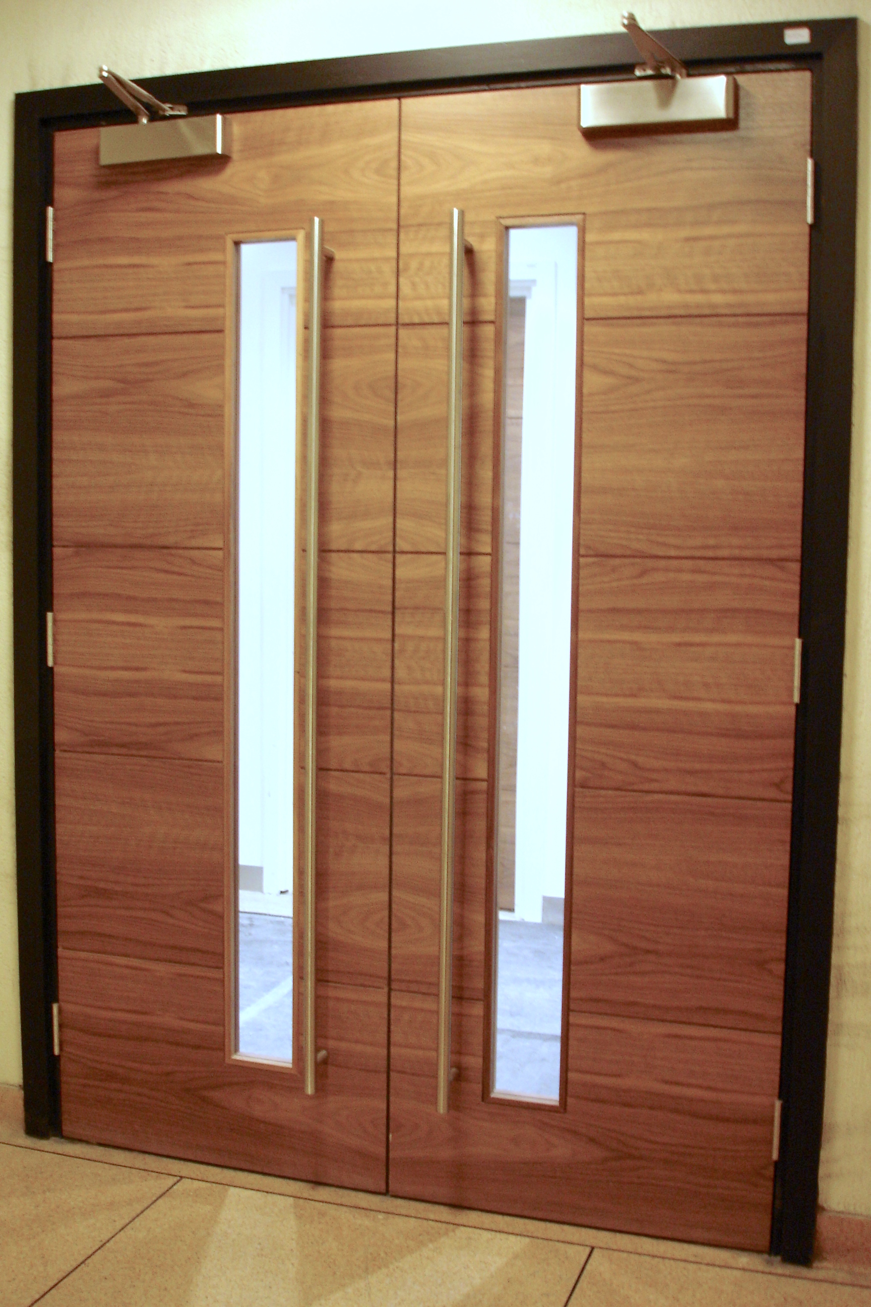 RB Doors & Joinery Ltd