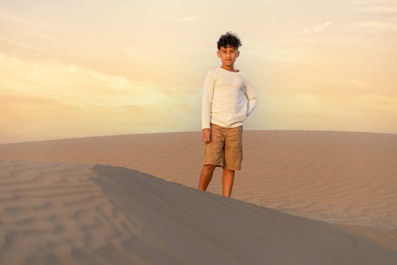 boy_In_the_desert.jpg