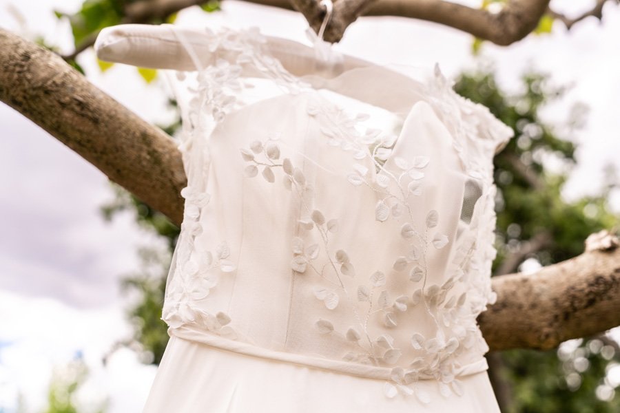 royal_berkshire_wedding_dress_detail.jpg