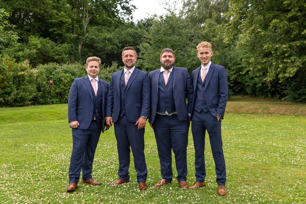 groomsmen.jpg