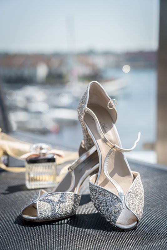 Silver_brides_shoes.jpg