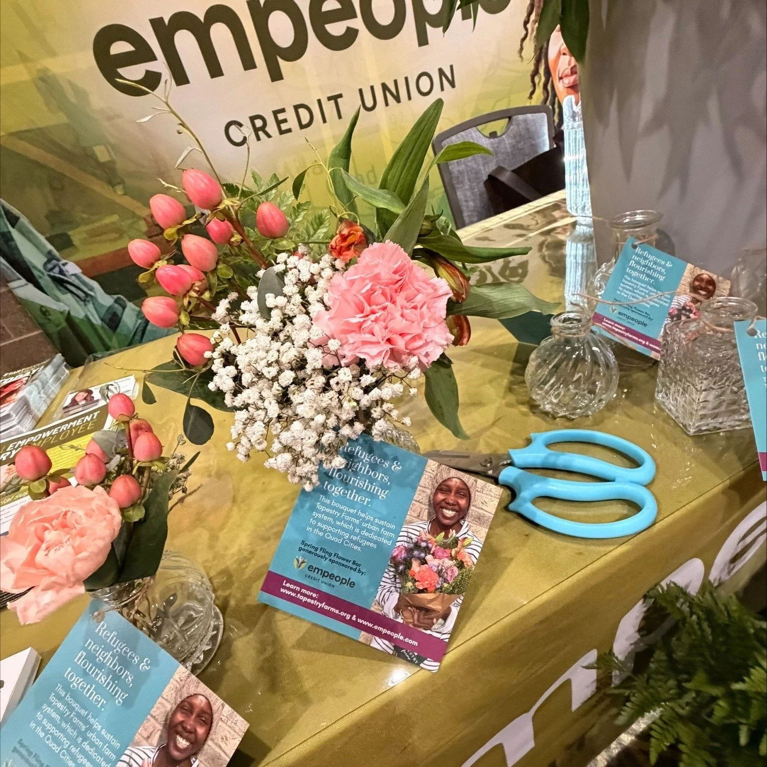 We are so grateful to @empeoplecreditunion for trusting us to supply their BYOB flower bar at their conference today! What fun! Not only did the good people of Empeople support the Tapestry Farms flower enterprise today, but they also sponsored the S
