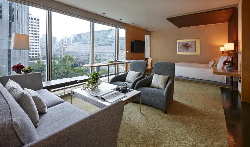 Four Seasons Hotel Tokyo: Lux