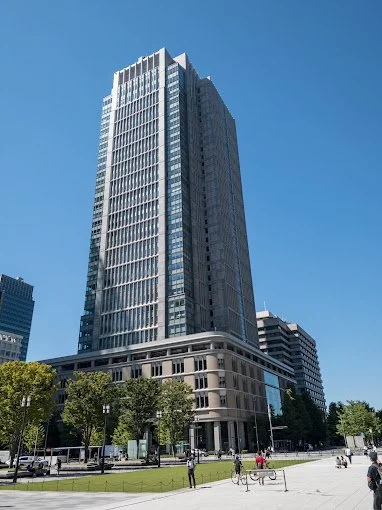 Credits: Dev Cat (Marunouchi Building)