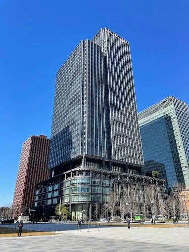 Credits: つかおお (Shin-Marunouchi Building)