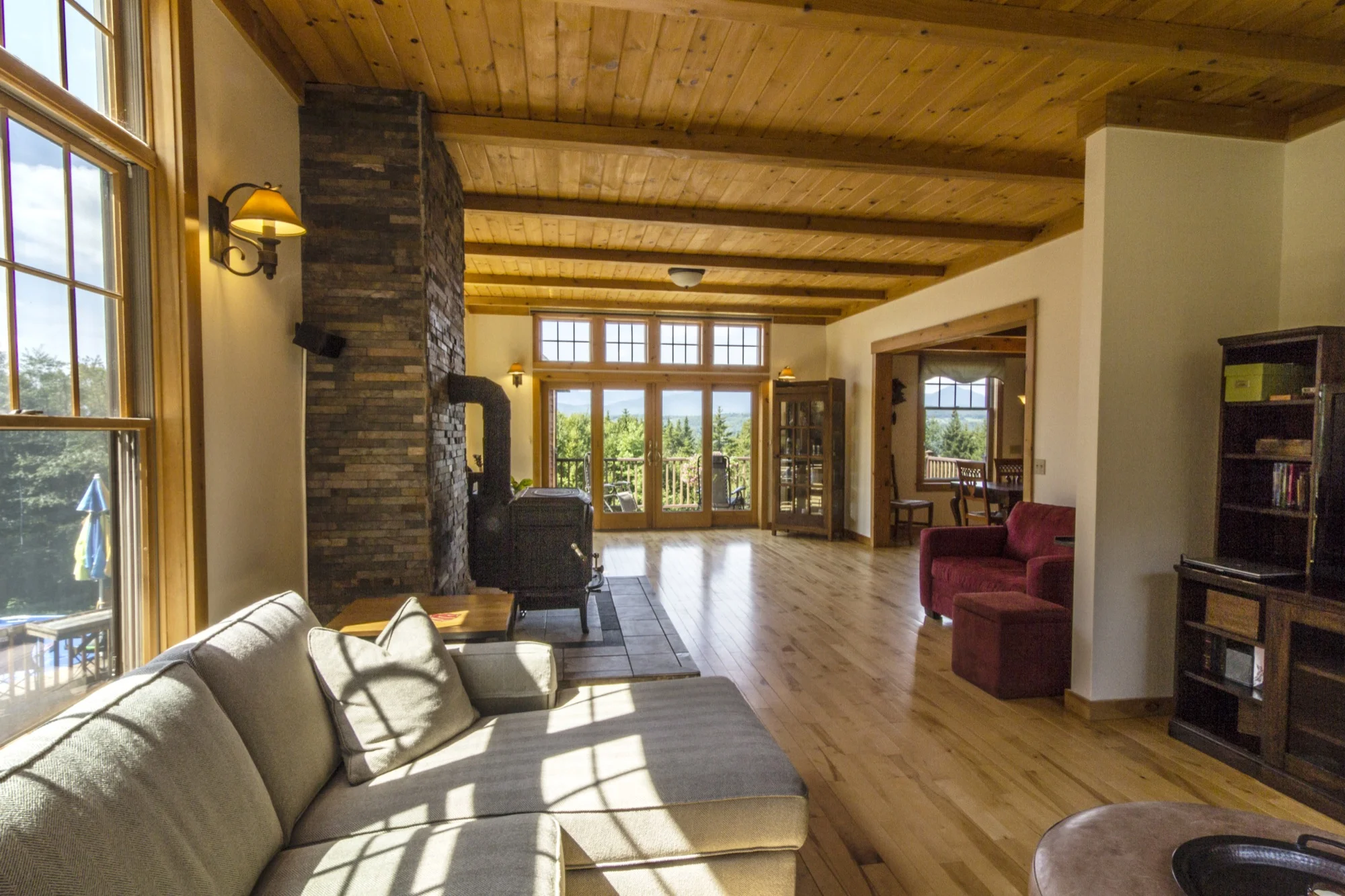 314 Campbell Rd - LR.jpg
