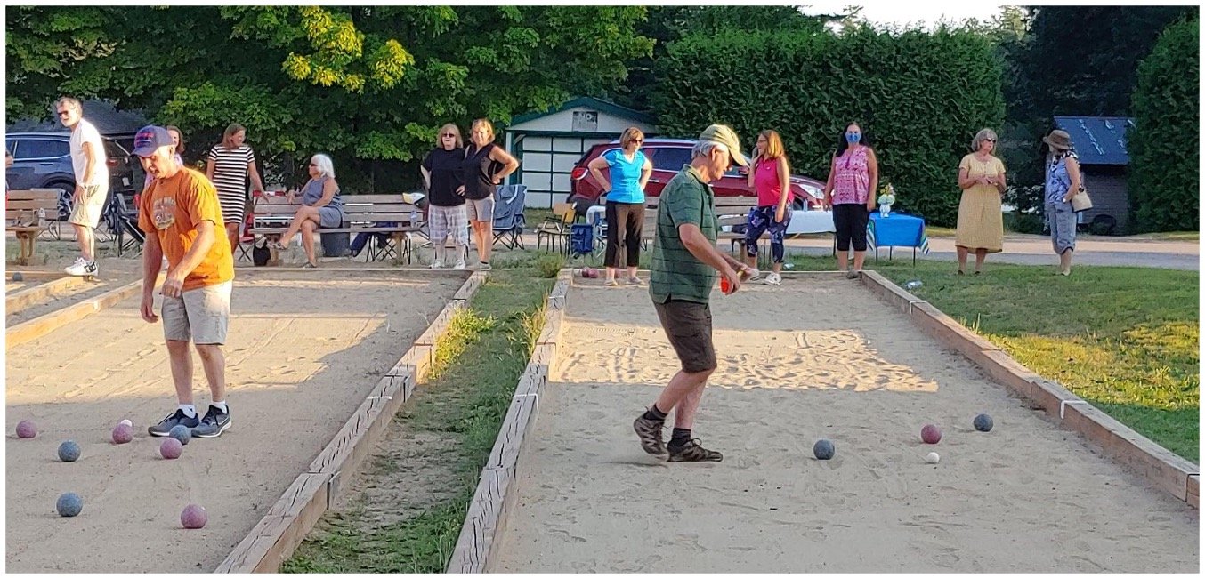 Bocce1.jpg