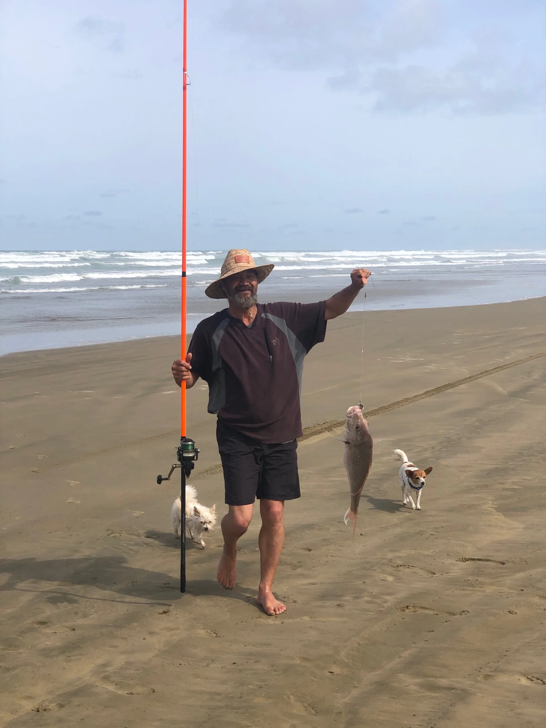 Māori man with his catch