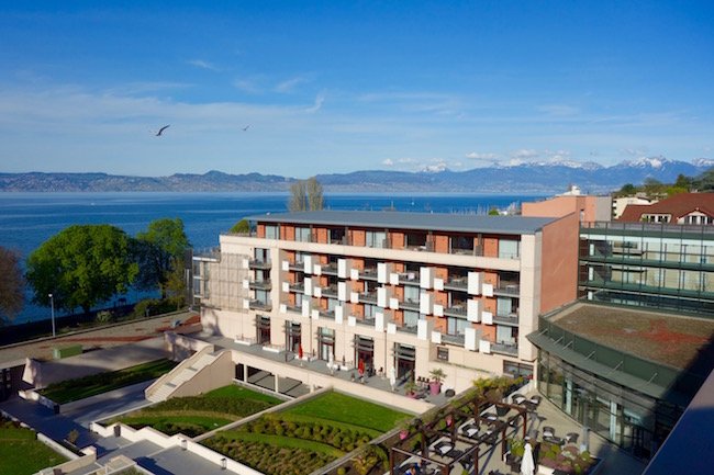 Evian-hotel-Hilton-Evian-les-Bains.jpeg
