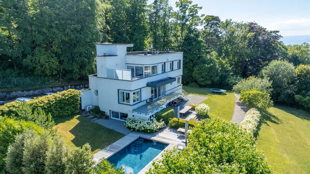 Villa 1.jpg