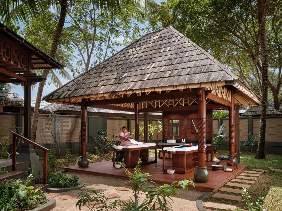 Villa Nautica - Araamu Spa - Couple Room - Medium.jpg