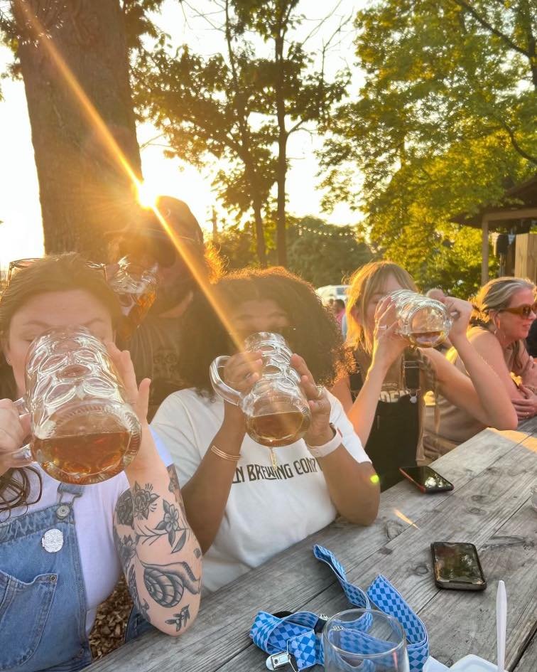 🍺 PROST! ODENFEST GIVEAWAY TIME 🍺
Oktoberfest is almost here and we are counting down the days to this years Odenfest Festbier release, so we're kicking off the festivities a little early with a giveaway, ja?!

1 Winner will receive: 
🍻 2 Odenfest