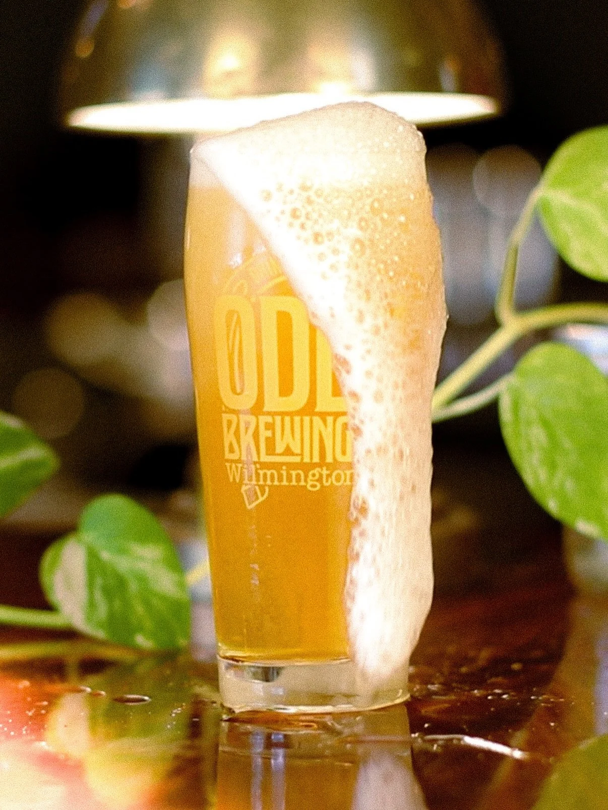 Mid Week Magic! 🪄 $5 Scorching Ray Witbier til we run out! Scorching Ray is a classic take on the Belgian Witbier. Brewed with sweet orange peel and spiced with fresh ground coriander seed, it&rsquo;s also loaded up with malted wheat, flaked wheat, 