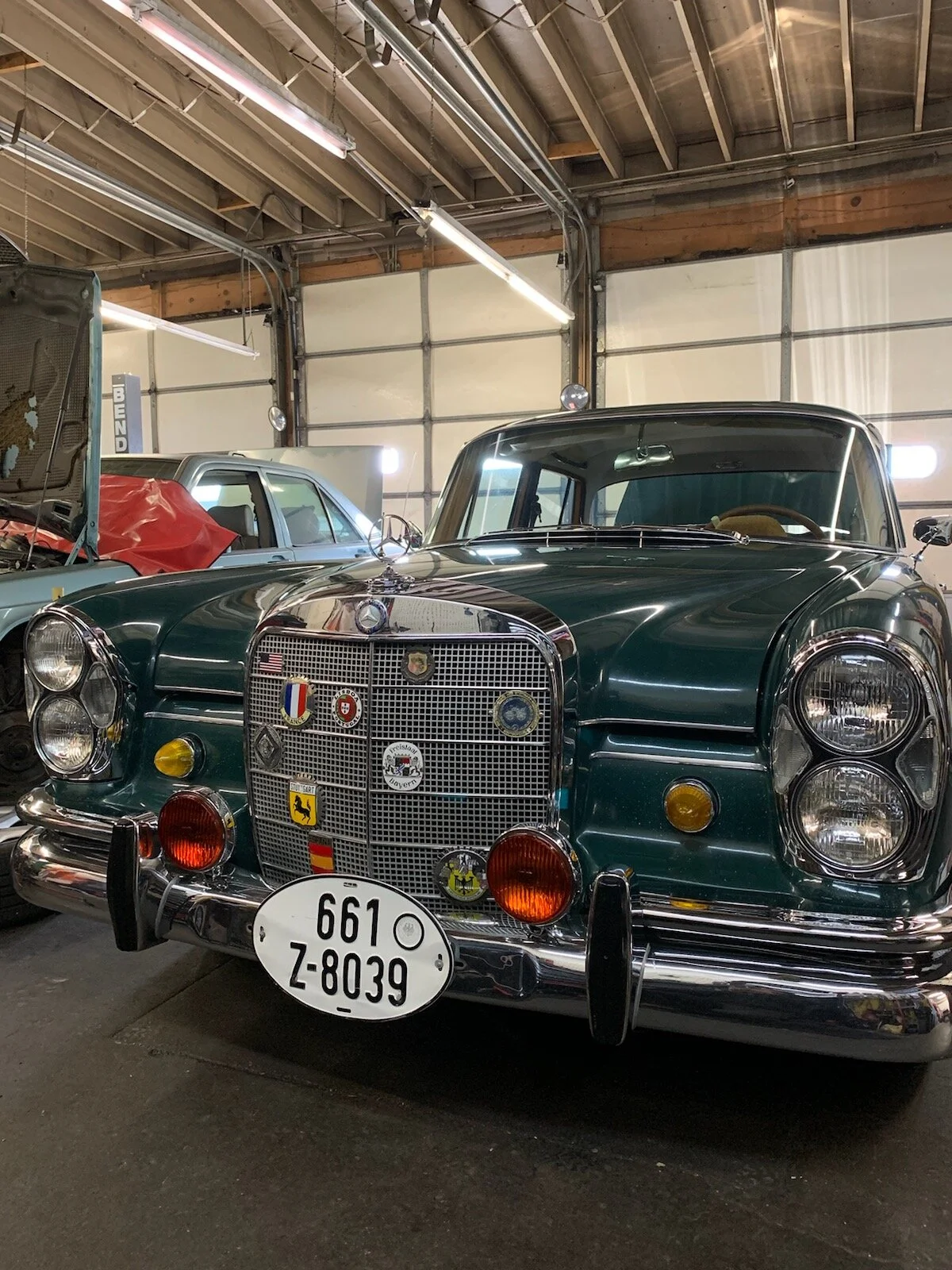64 Mercedes benz 220s