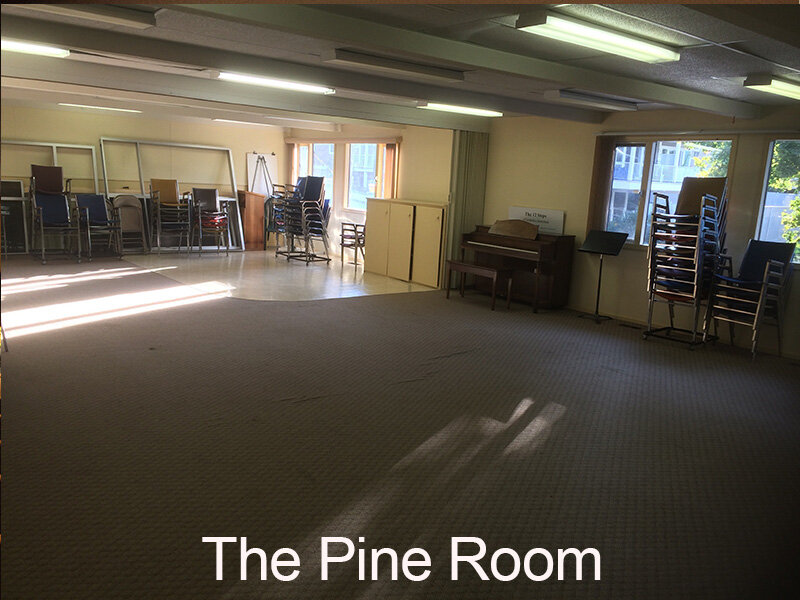 Pine_room.jpg