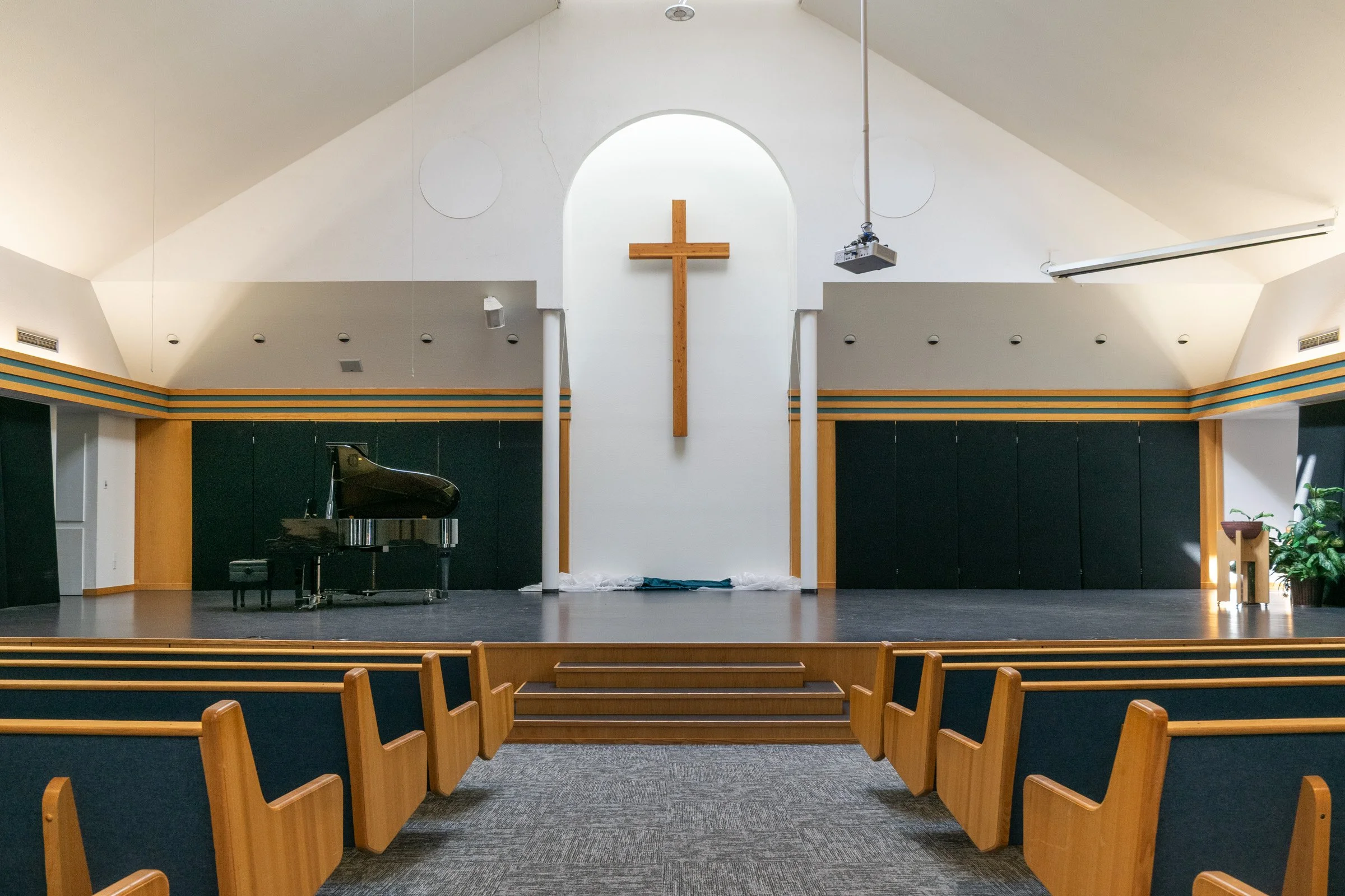 First United Church-14 Nexus Cross showing.jpg