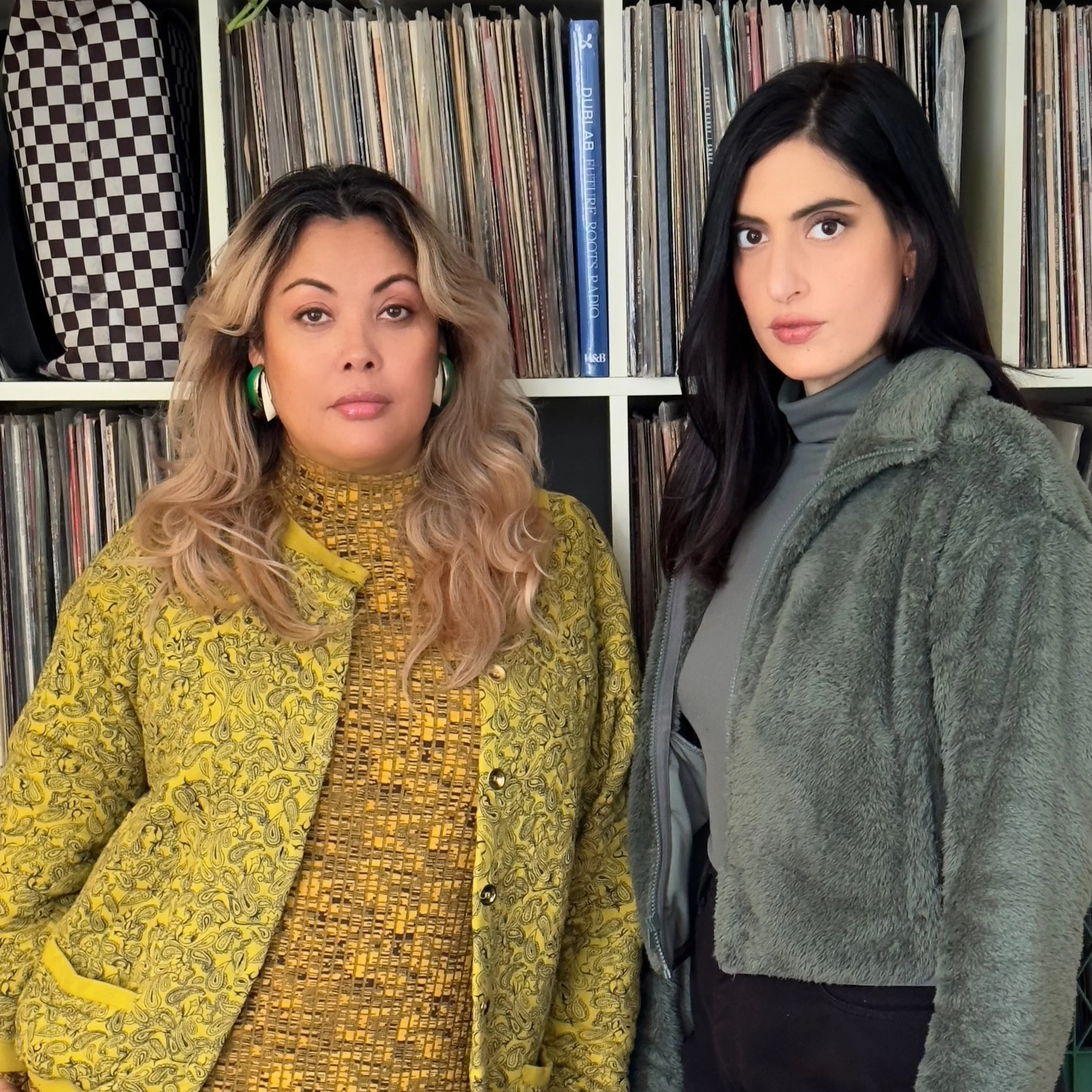  Zuzuka Poderosa &amp; DJ FlavYa | World Massive