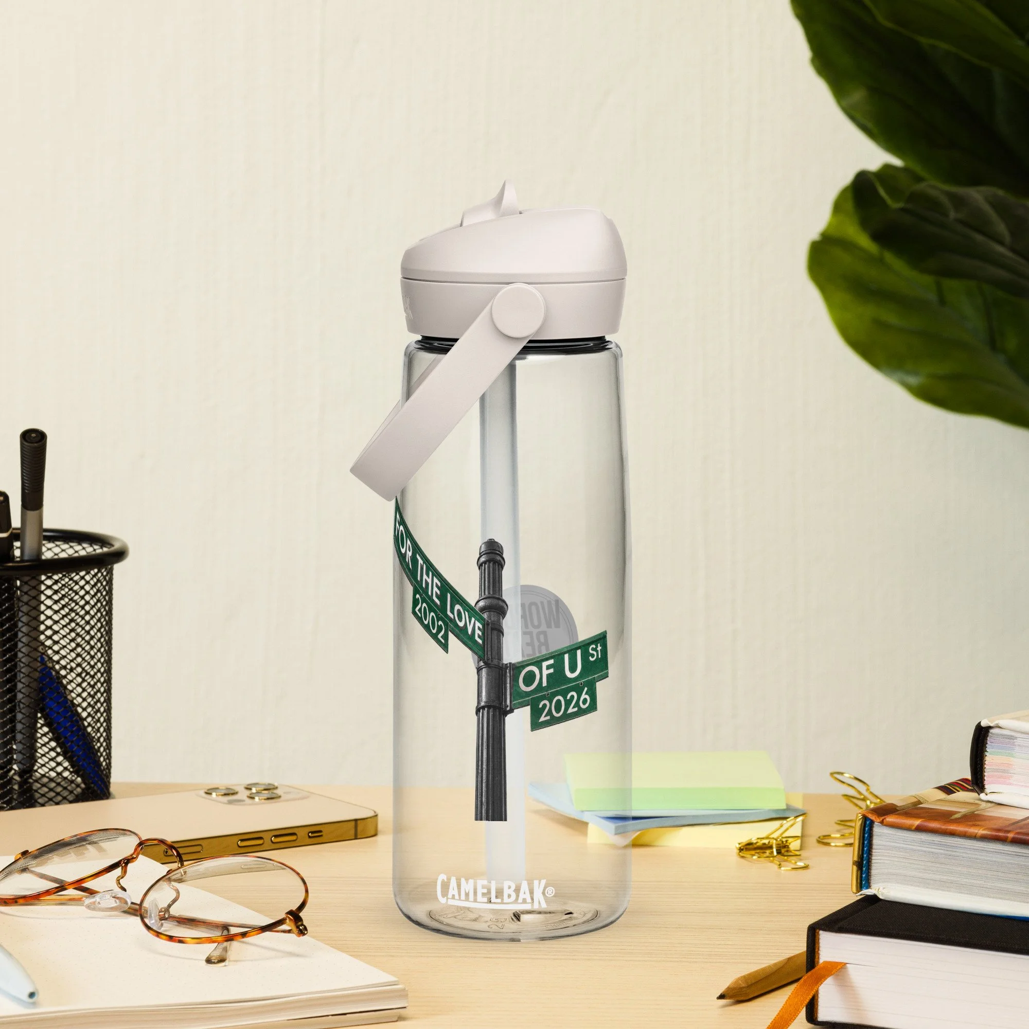 flip-straw-water-bottle-clear-front-6a31a41fbcd3e.jpg