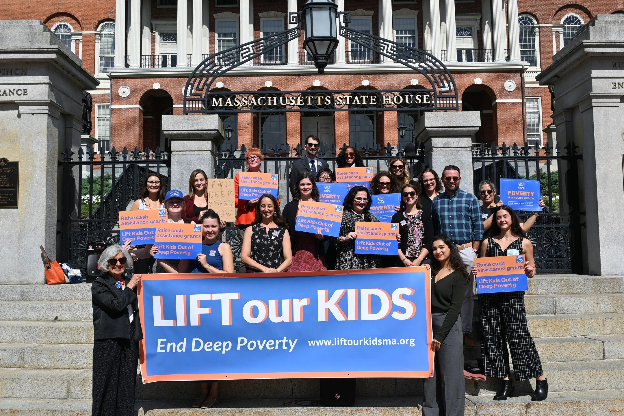 Thank you to all those who rallied and testified in support of An Act to lift kids out of deep poverty (H.214/S.118) yesterday at the MA State House! As a united front, we made a powerful case to legislators to raise cash assistance grants and addres