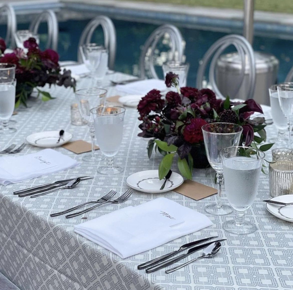 elegant silver tablescape.jpg