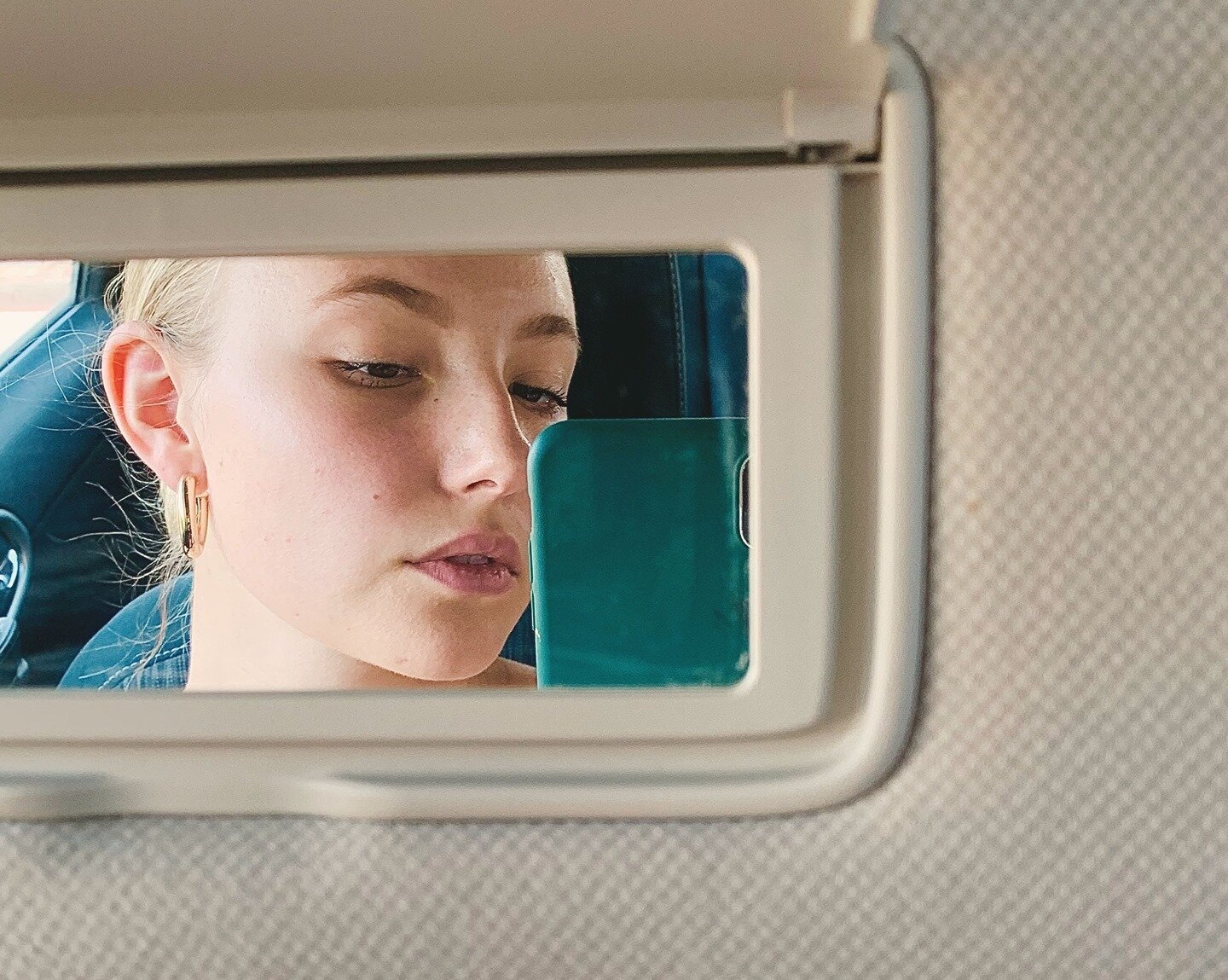 Back &iquest;home? ⠀
.⠀
.⠀
.⠀
⠀
#models #bhfyp #modelsearch #instadaily #followforfollowback #nature #fashionmodel #likes #fashionista #kerala #instafashion #shooting #happy #selfie #look #mood #lifestyle #fashionphotography #india #mumbai #comment #